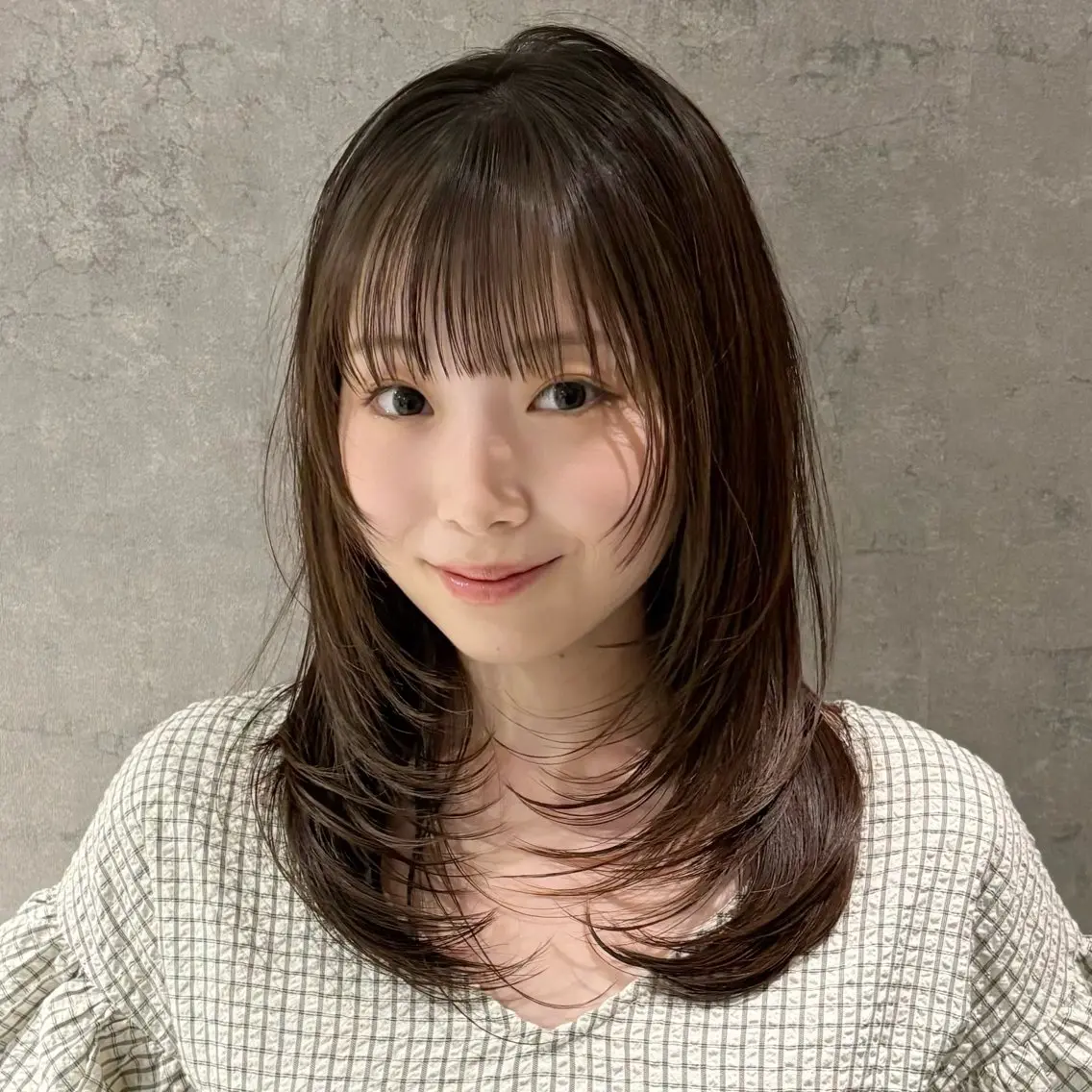セミロング レイヤーカット ヘアカラー トリートメント shun 原宿/表参道のヘアスタイル