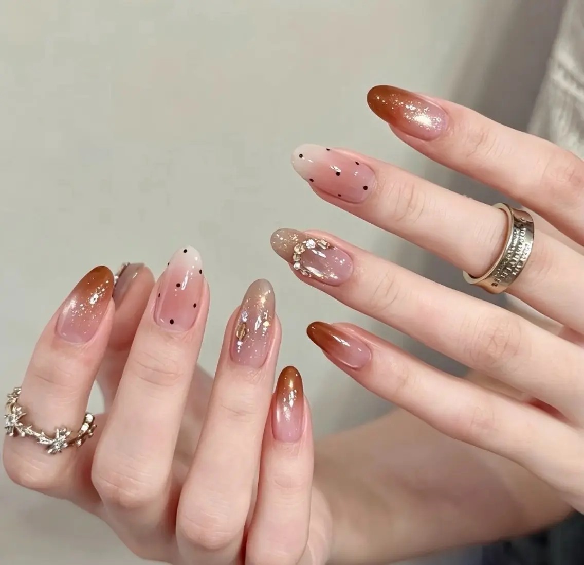 ネイル ハンドネイル Luvia Ginzaのネイルデザイン