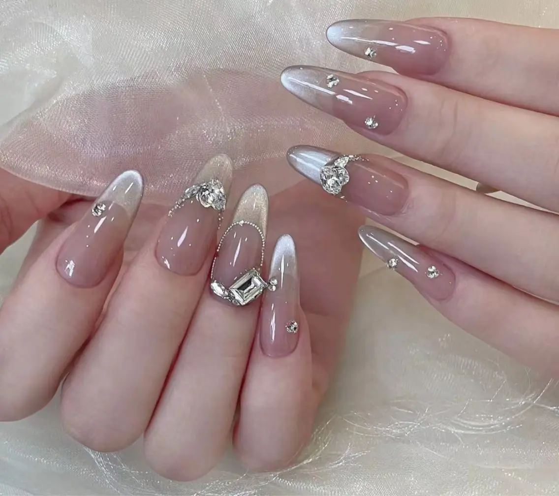 ネイル 持ち込み ワンカラーネイル ネイルチップ ワンホンネイル candy nail 韓国風ワンホンネイルのネイルデザイン