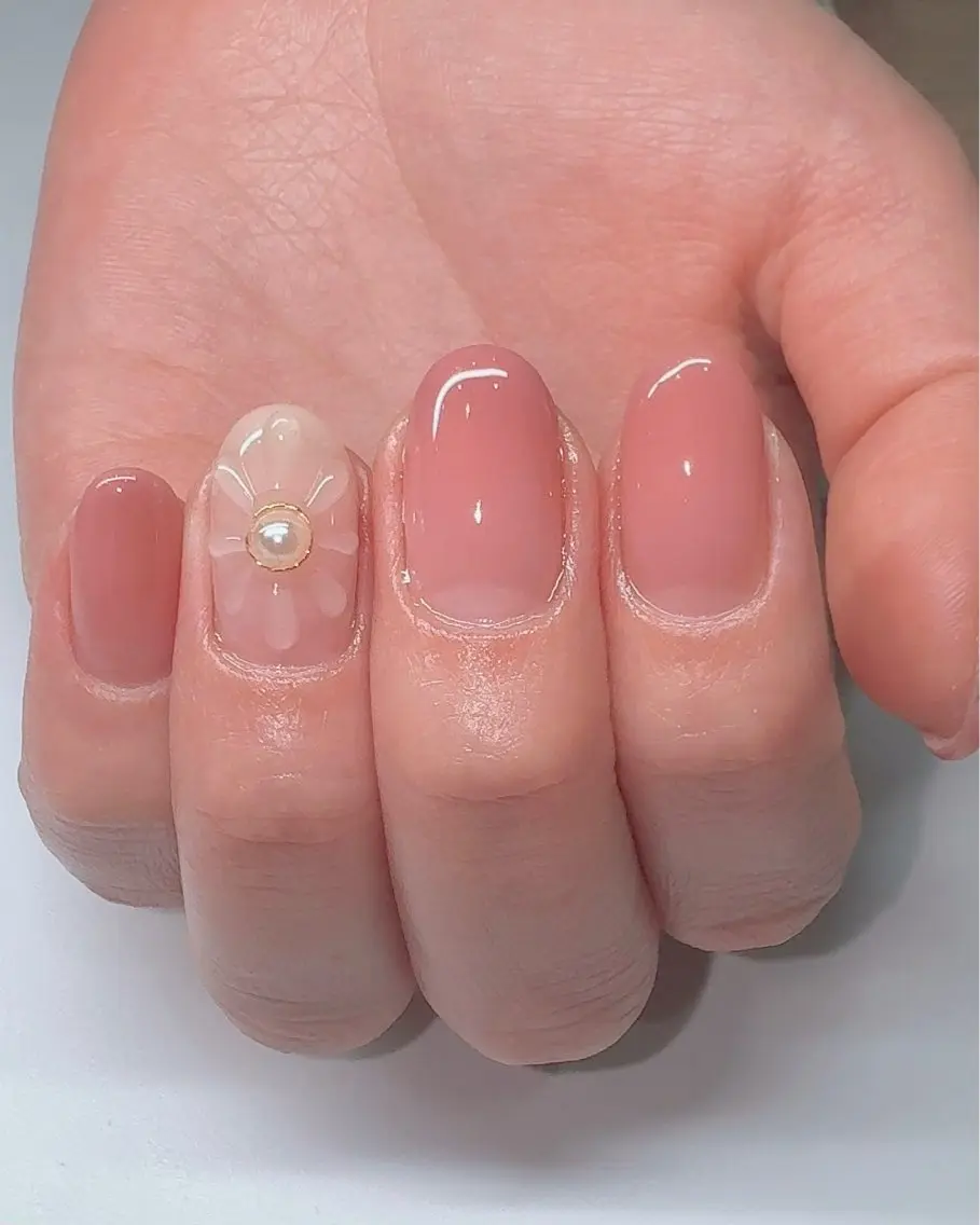 カラーグラデ 💅アート&オフ込&検定一級ケア付き❣️ 《フィルイン導入サロン》ミニモ限定✨の写真