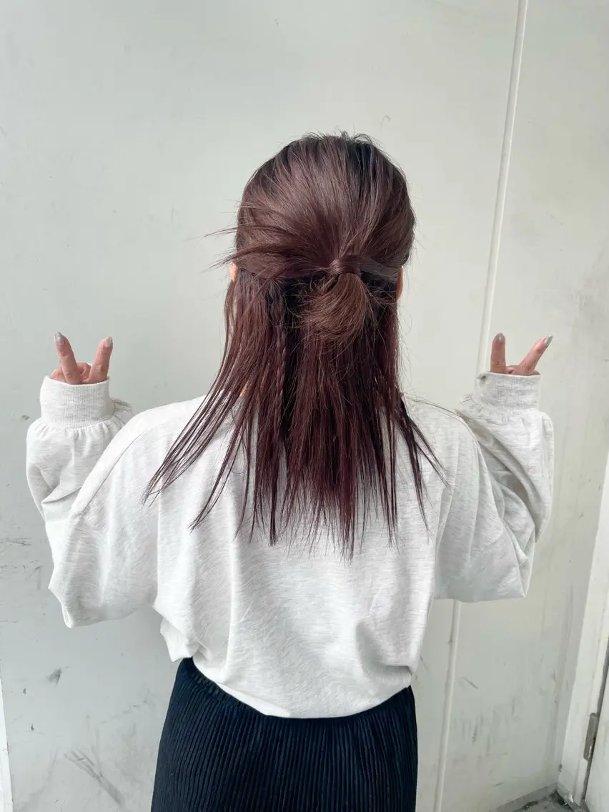 セミロング カラー いなみね はるきのヘアスタイル