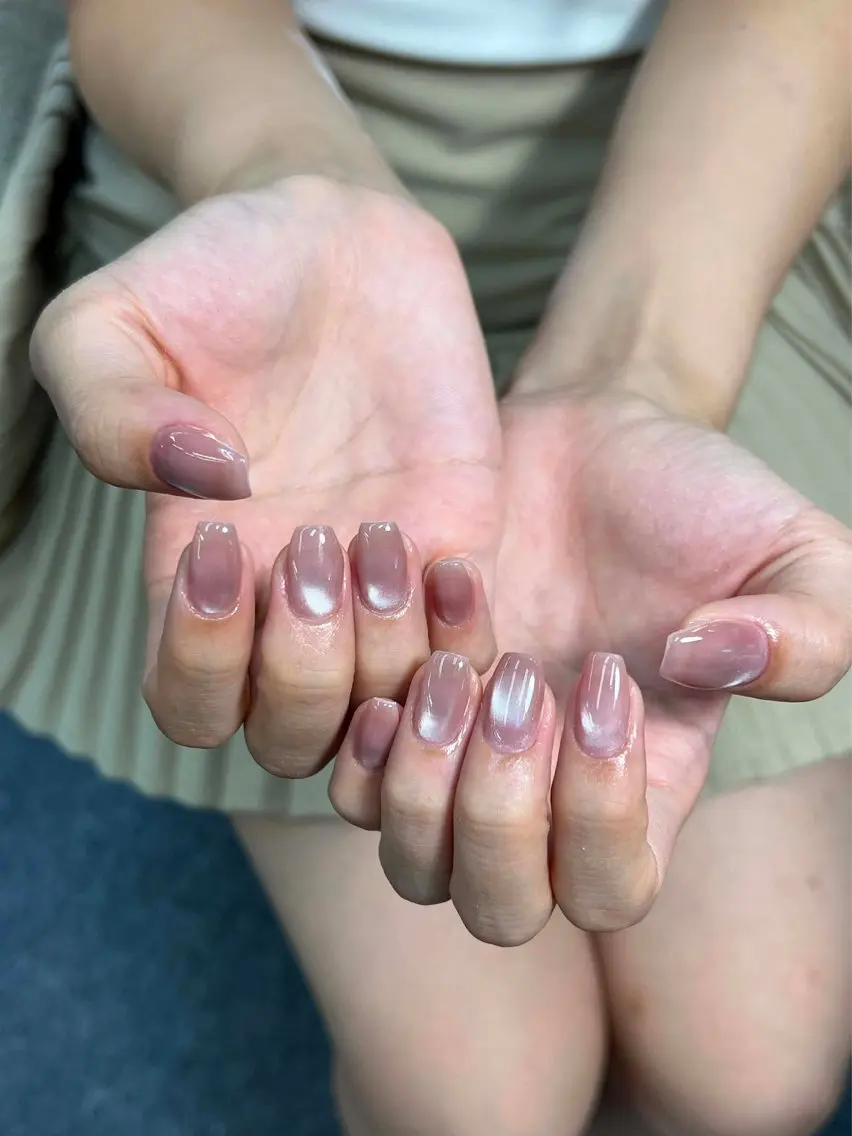 ネイル アートネイル ジェルネイル 韓国ネイル ニュアンスネイル ハンドネイル Luna Nail.Novaのネイルデザイン