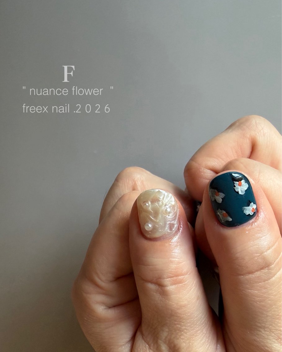ネイル フラワーネイル ニュアンスネイル ハンドネイル ハンドケア freex nail /ニュアンス/個性派のネイルデザイン