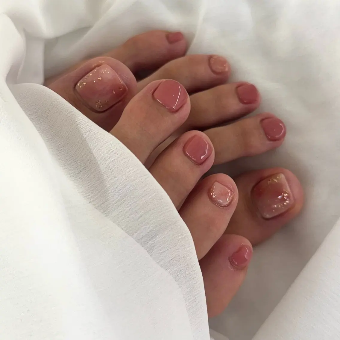 ネイル ニュアンスネイル フットネイル 1ga_ cullのネイルデザイン