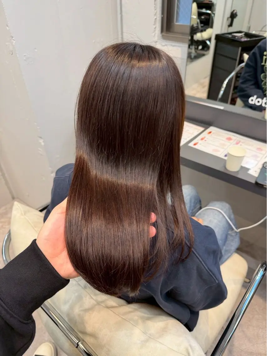 ロング カラー ブラウンカラー ナチュラルブラウン ロング 透明感カラー🩵 ワンホンカラー/えりのヘアスタイル
