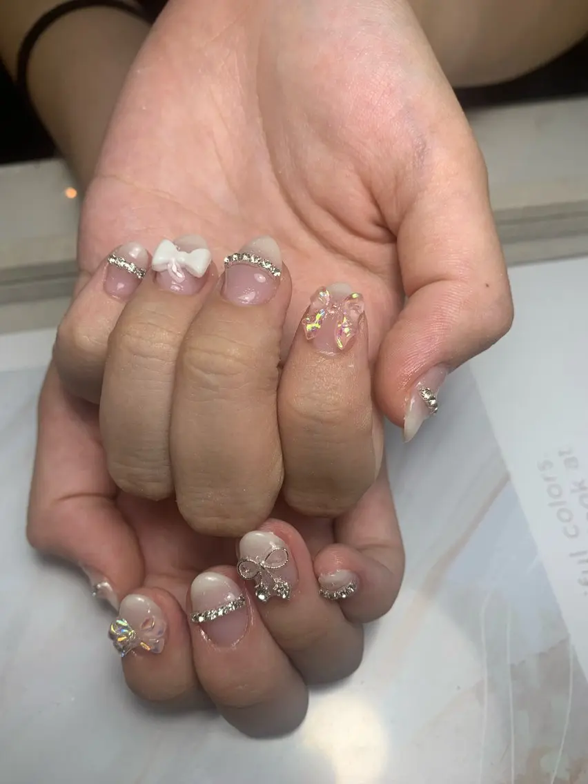 ネイル フレンチネイル ジェルネイル 韓国ネイル マグネットネイル マグネットフレンチ akina nailsのネイルデザイン
