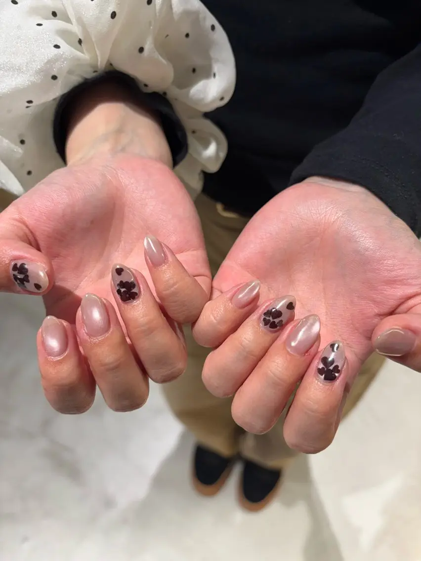 ネイル アートネイル Miura.H 🦋🫧のネイルデザイン