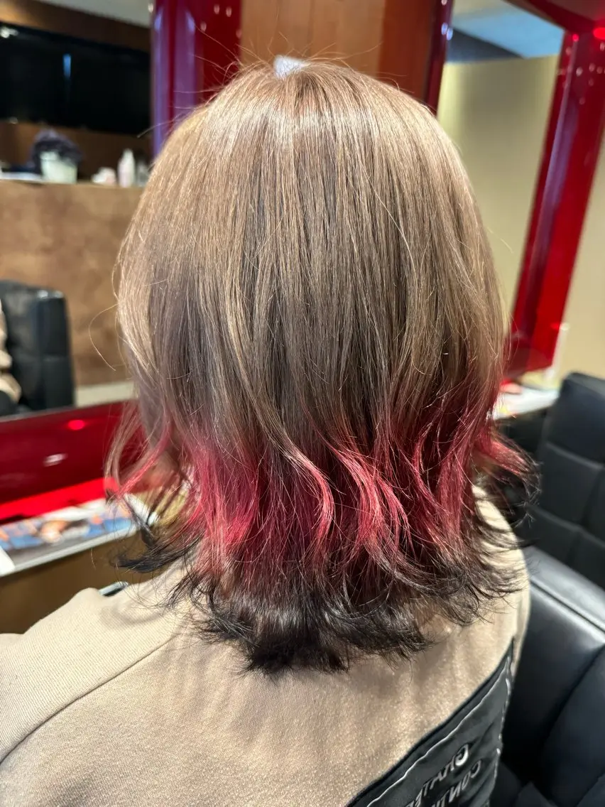 ミディアム カラー カット ヘアカラー トリートメント 花木 志穂のヘアスタイル