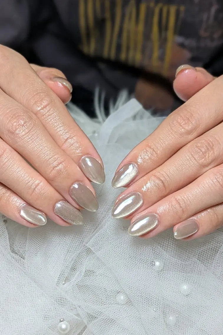 ネイル マグネットネイル ミラーネイル ハンドネイル m&pPrivate nailsalonのネイルデザイン