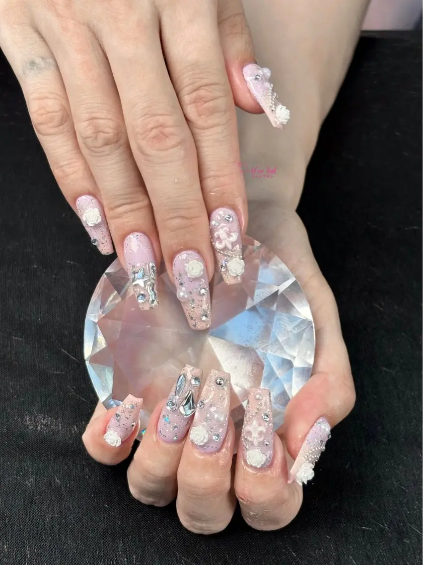 ネイル 桜ネイル 長さ出し フラワーネイル フレンチネイル ジェルネイル ハンドネイル ACon NailSalonのネイルデザイン