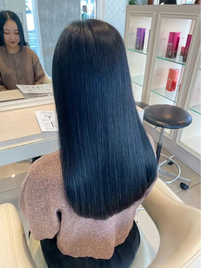 ロング 坂上 桜香のヘアスタイル