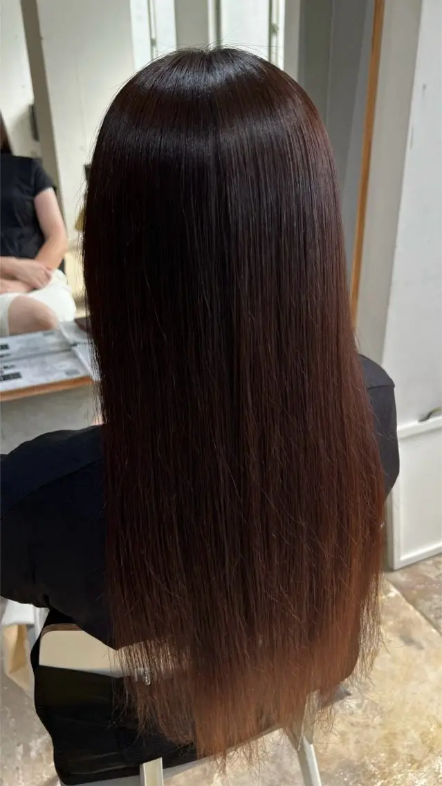 ロング 酸性ストレート 夏見 柚羽のヘアスタイル