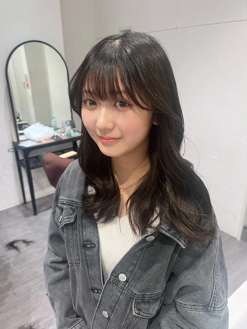 ミディアム カット ヘアカラー トップスタイリスト/ アユミのヘアスタイル
