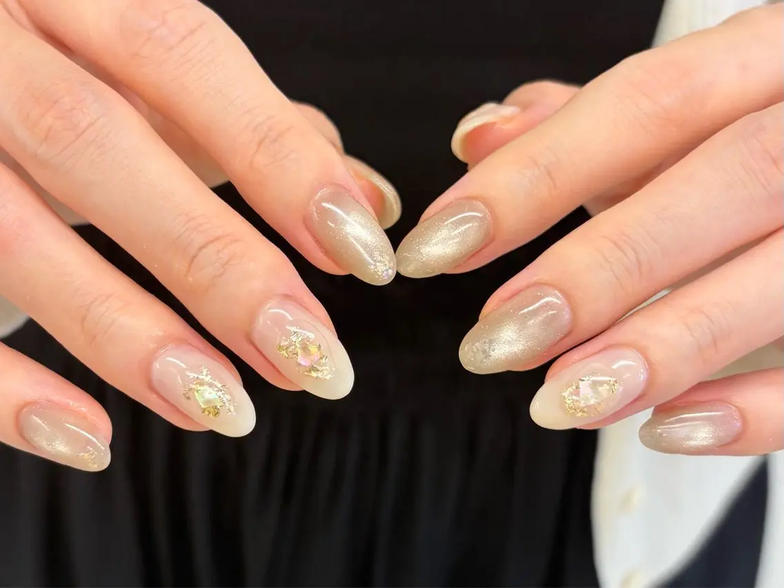 ネイル ジェルネイル ニュアンスネイル パラジェル ネイルサロン hotoriのネイルデザイン