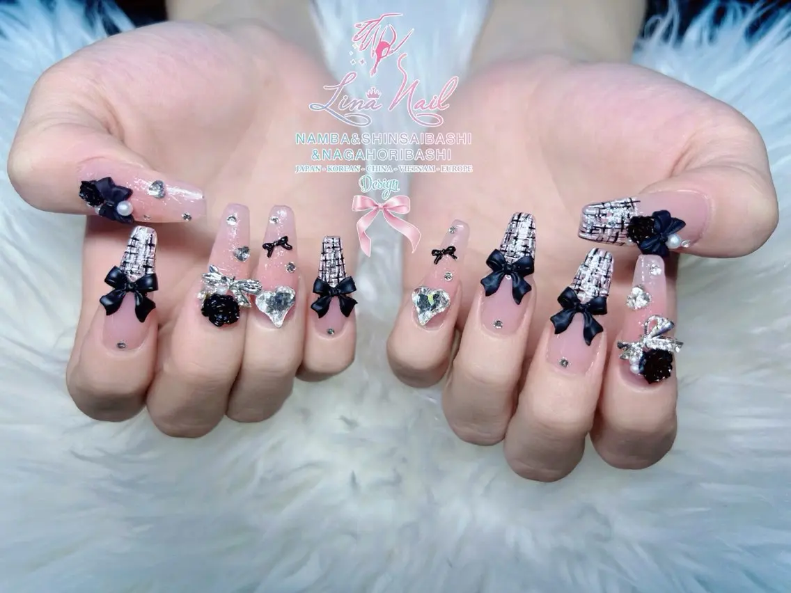 ネイル チークネイル 桜ネイル フラッシュネイル フットネイル ジェルネイル ハンドネイル リナネイル アメ村心斎橋店のネイルデザイン