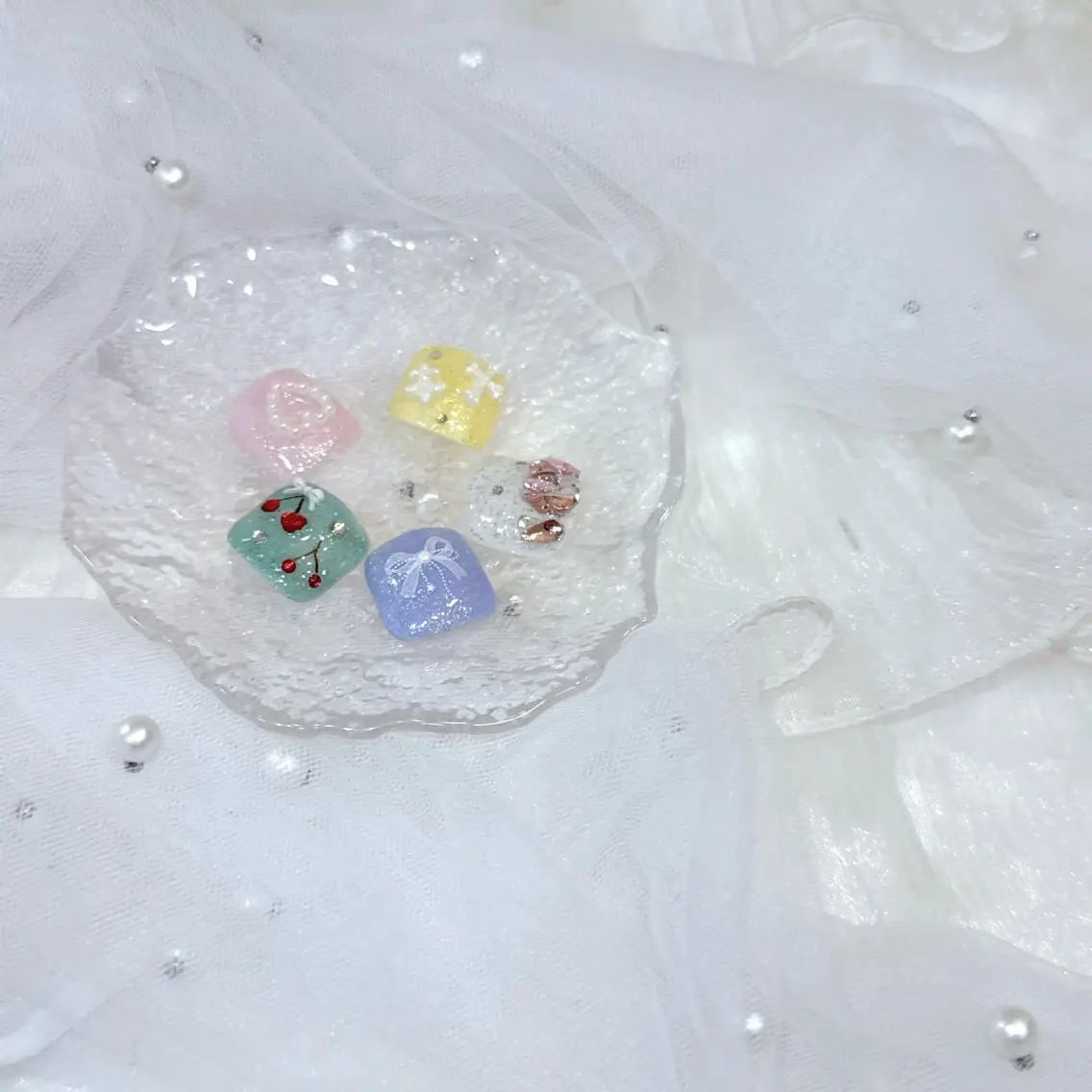 ネイル ジェルネイル キラキラネイル nailsalon muguetのネイルデザイン