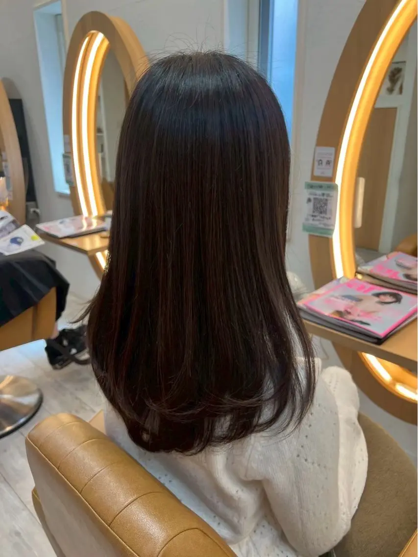 ロング レイヤーカット 浅見 ひかりのヘアスタイル