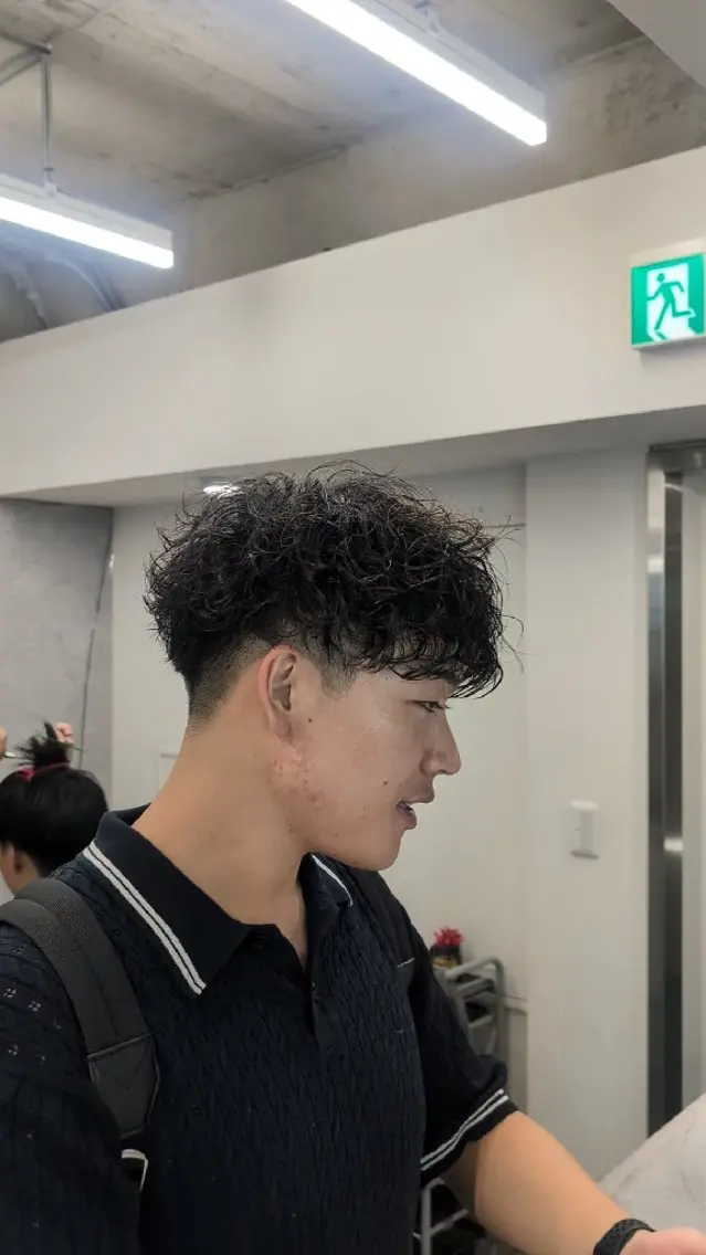 パーマ メンズ スペインカール メンズ特化 石田はるむのヘアスタイル