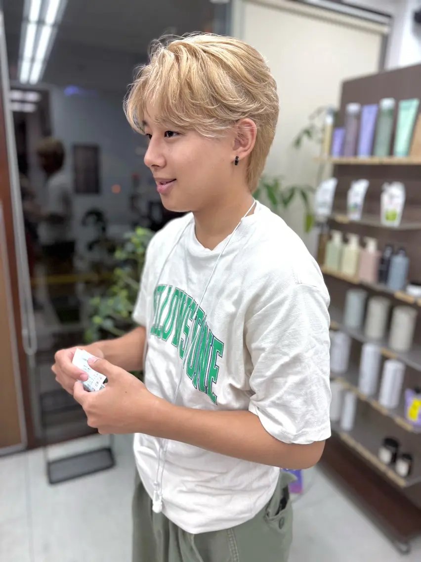 ショート カラー メンズ メンズブリーチ ベージュカラー ブリーチ ヘアカラー メンズパーマの達人 / タカシマダイスケのヘアスタイル