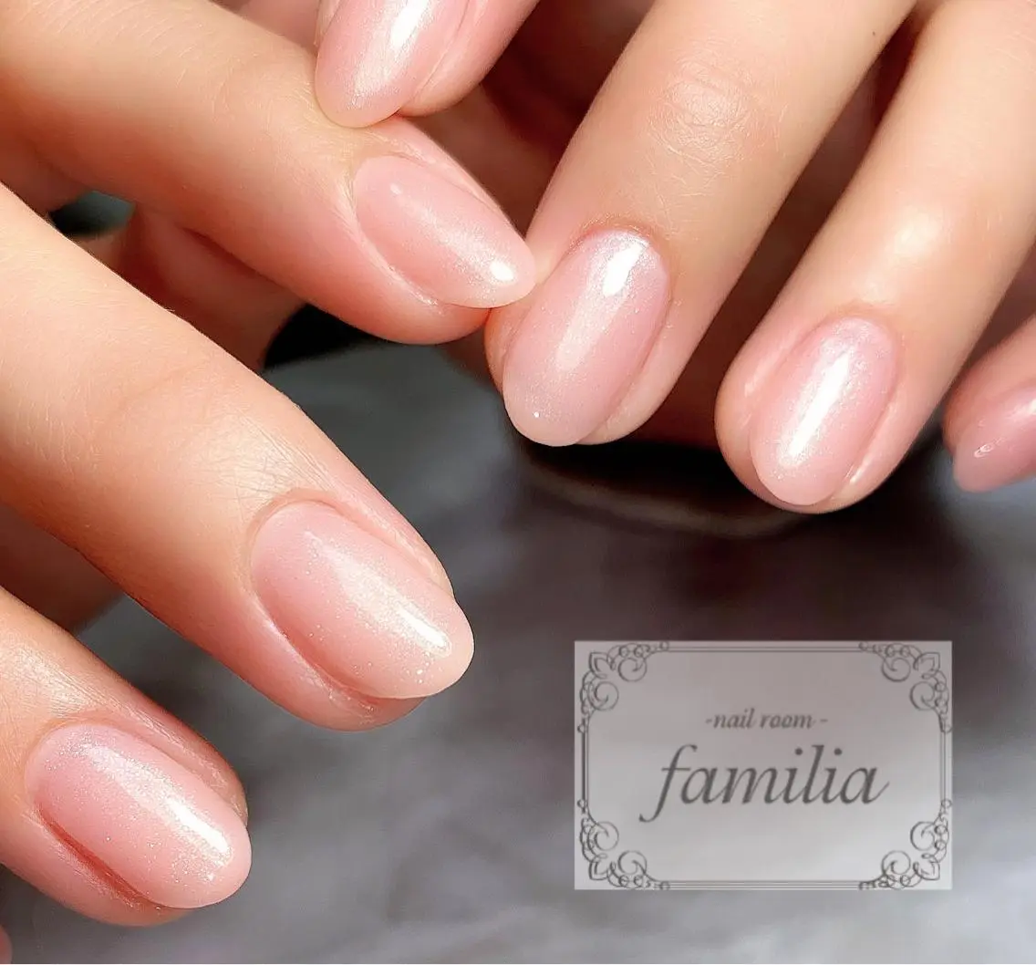 ネイル ハンドネイル -nailroom- familiaのネイルデザイン
