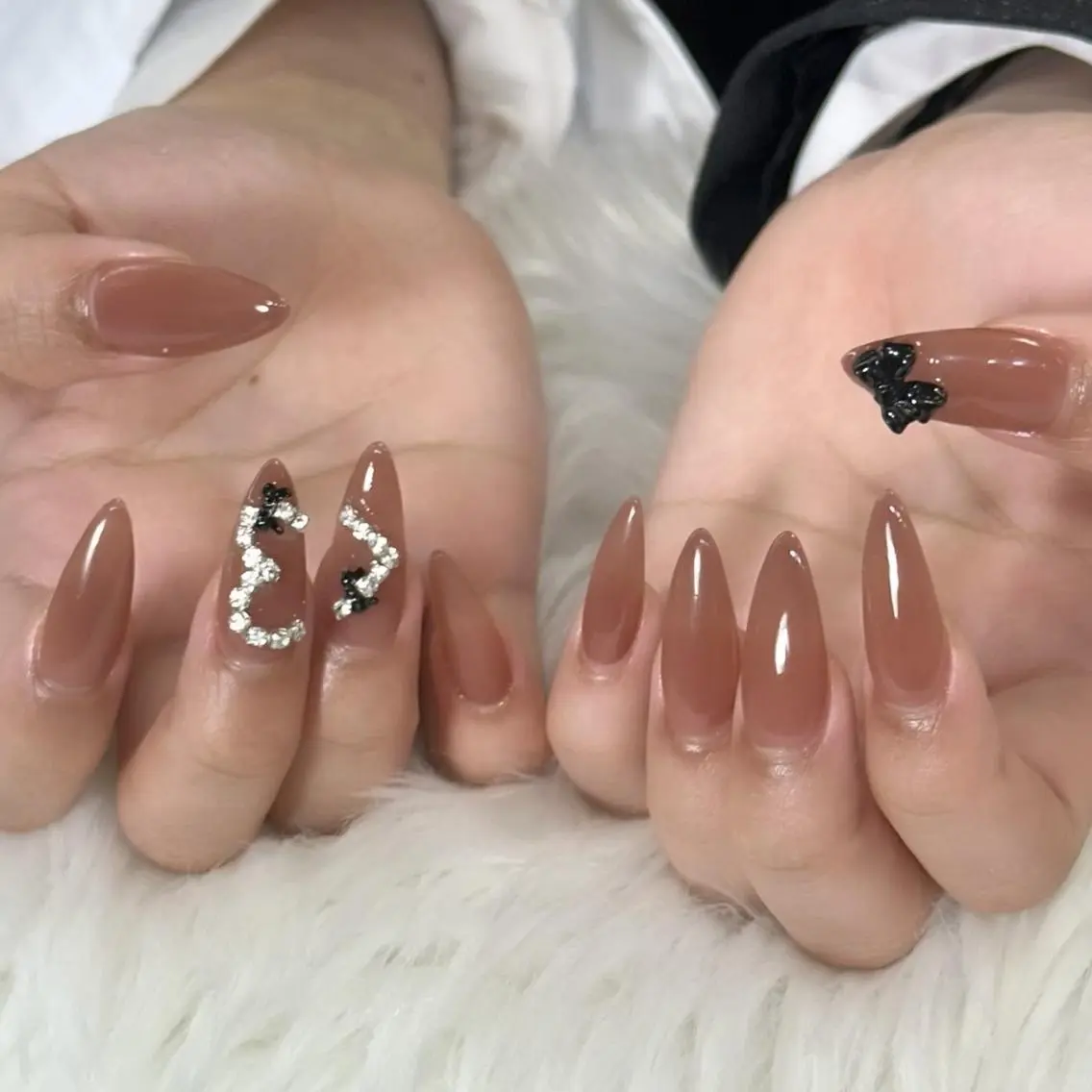 ネイル REBEST京橋 🦋Curumiのネイルデザイン