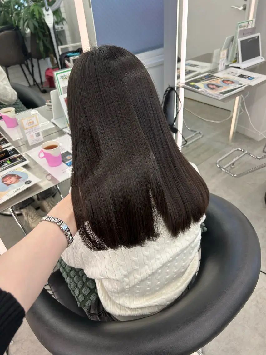 セミロング 縮毛矯正 縮毛矯正 トリートメント 透明感ヘアカラー chiharuのヘアスタイル