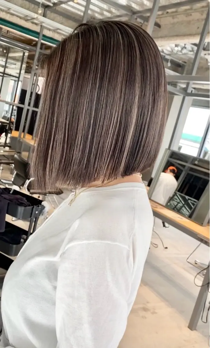 ショート ハイライト 佐藤 崇文のヘアスタイル