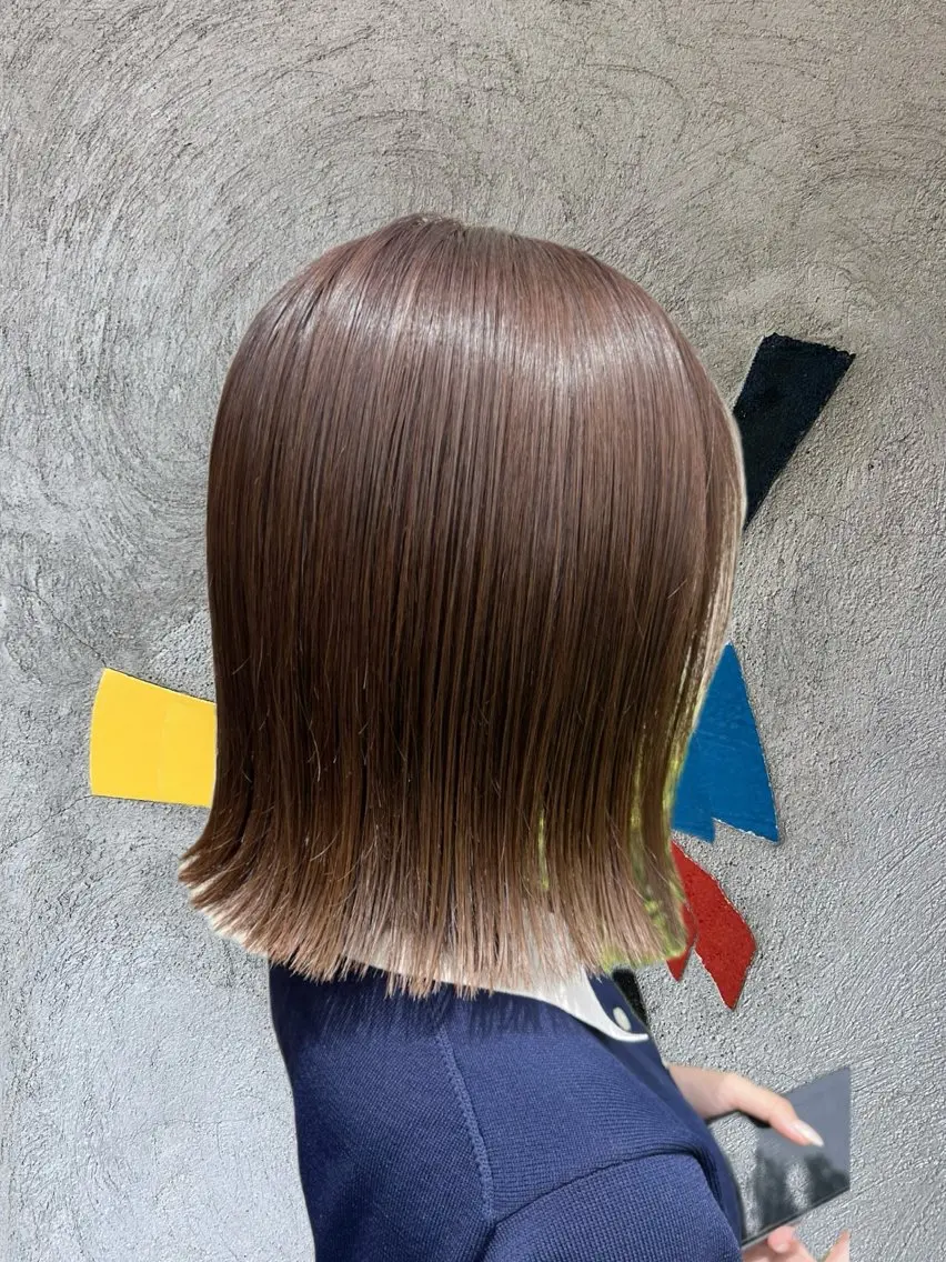 ミディアム 太田 知里のヘアスタイル