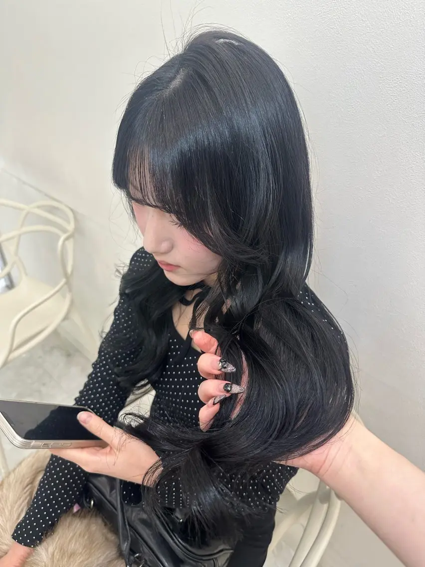 ロング カラー ヘアアレンジ ヘアカラー トリートメント 大人っぽ中韓レディ ヘア🤍MAOのヘアスタイル