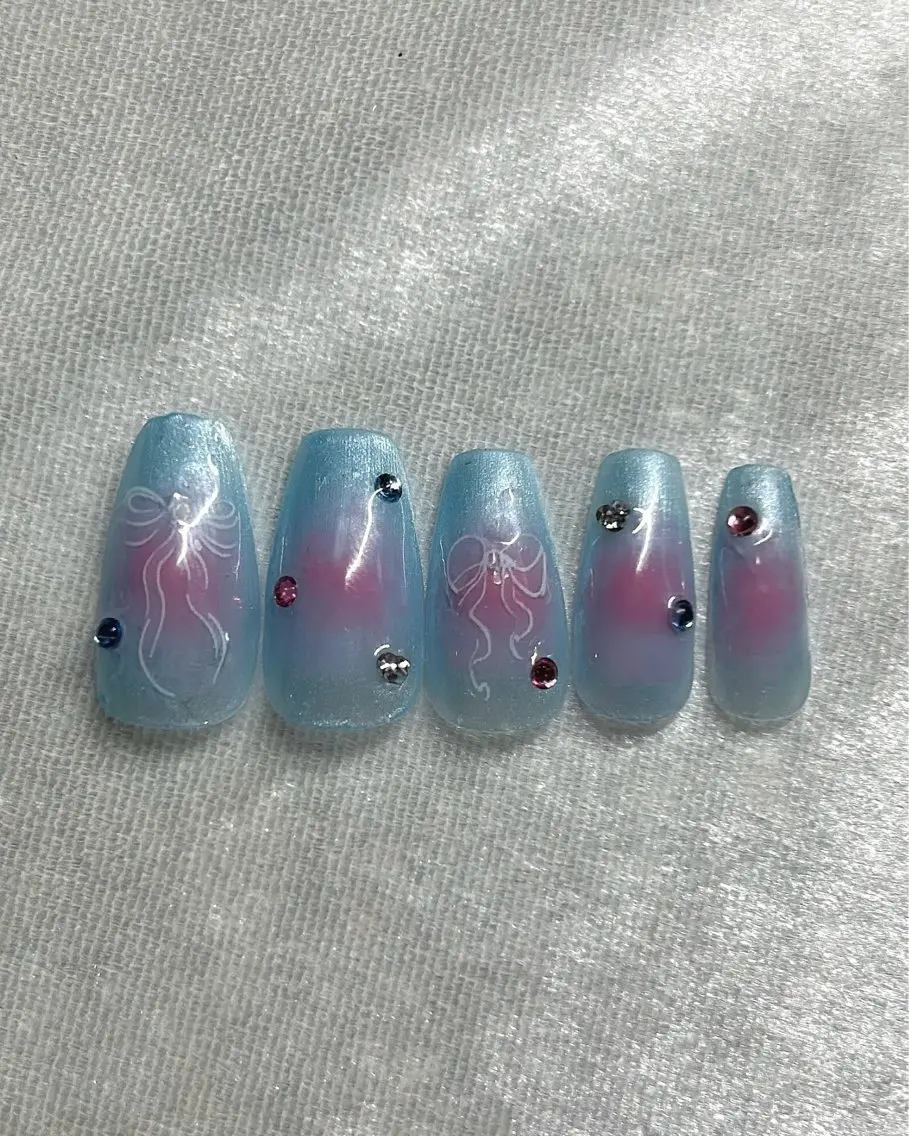 ネイル リボン ハンドネイル Best Nail Yu🎀🫧のネイルデザイン