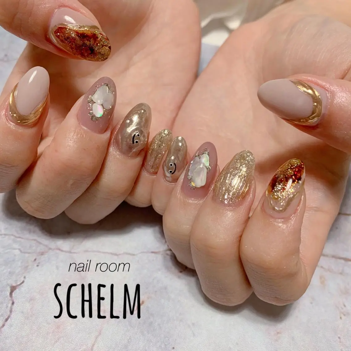 ネイル ハンドネイル nail room シュレムのネイルデザイン