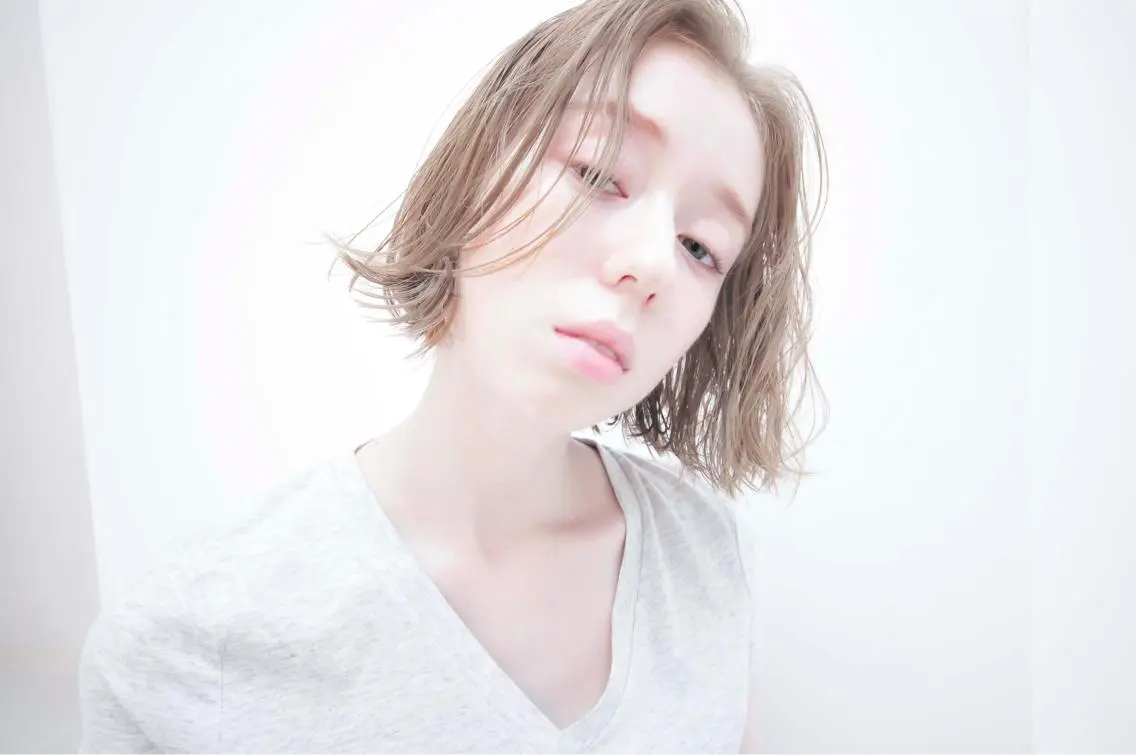 ショート カラー ヘアアレンジ アッシュ アッシュグレー アッシュグレージュ 透明感カラー グレージュ モテ髪透明感❤️ デイズヘアカラーのヘアスタイル