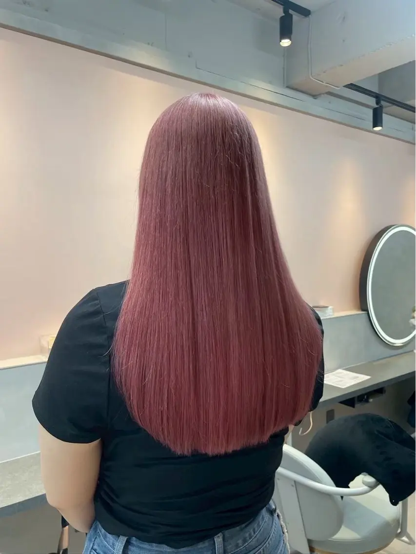 ロング カラー ヘアカラー three_ ナオキのヘアスタイル