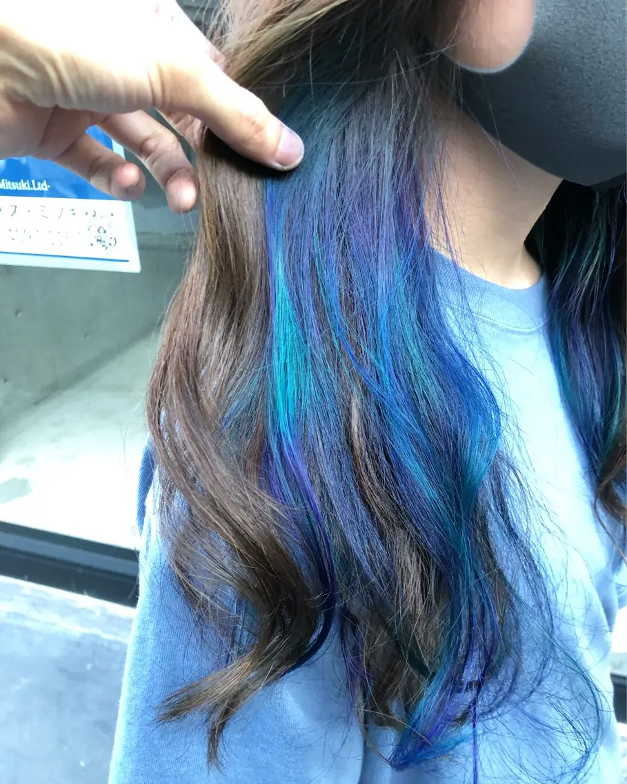 セミロング カラー ブリーチ ユニコーンカラー カット ヘアカラー トリートメント 原宿サロン代表 デザインカラー伊藤卓のヘアスタイル