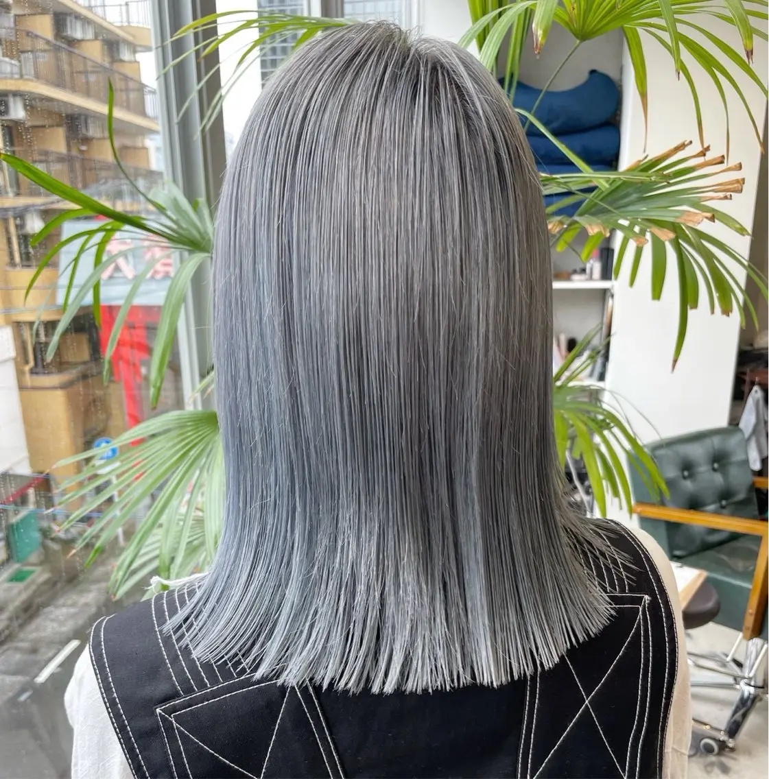 ミディアム ヘアカラー トリートメント カラー/ダブルカラー グレイカラー椿こはなのヘアスタイル