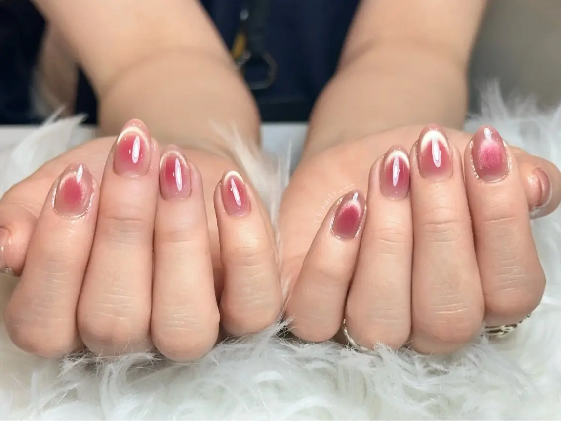 ネイル キラキラネイル マグネットネイル 持ち込み シンプルネイル ハンドネイル フットネイル ハンドケア TS. nails___のネイルデザイン