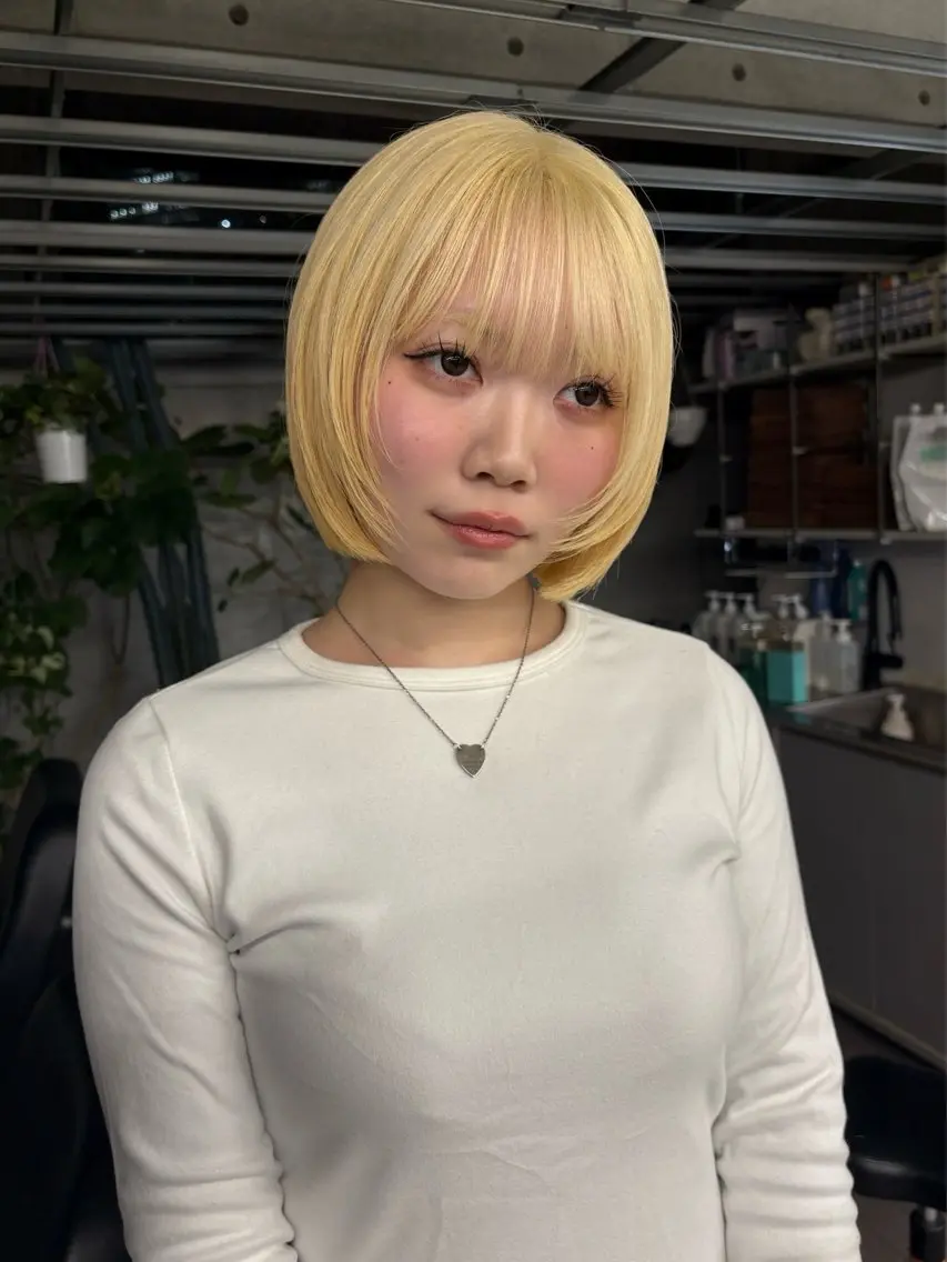 【 ブリーチオンカラー+カット+前後処理トリートメント】6.7月限定🆙の写真