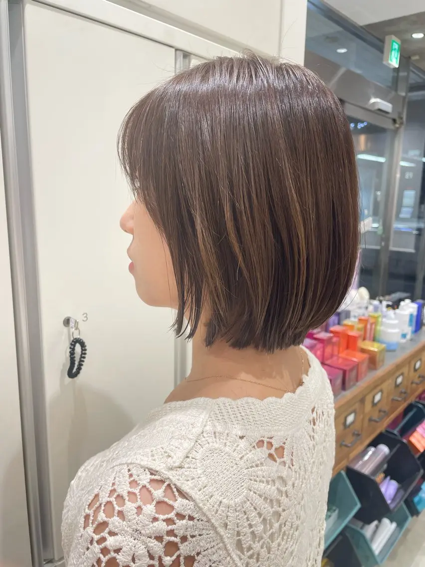 ショート カラー ショートボブ ベージュカラー ボブ ショートヘア トリートメント カット ヘアカラー トリートメント 吉川沙知 /ナチュラルカラーのヘアスタイル