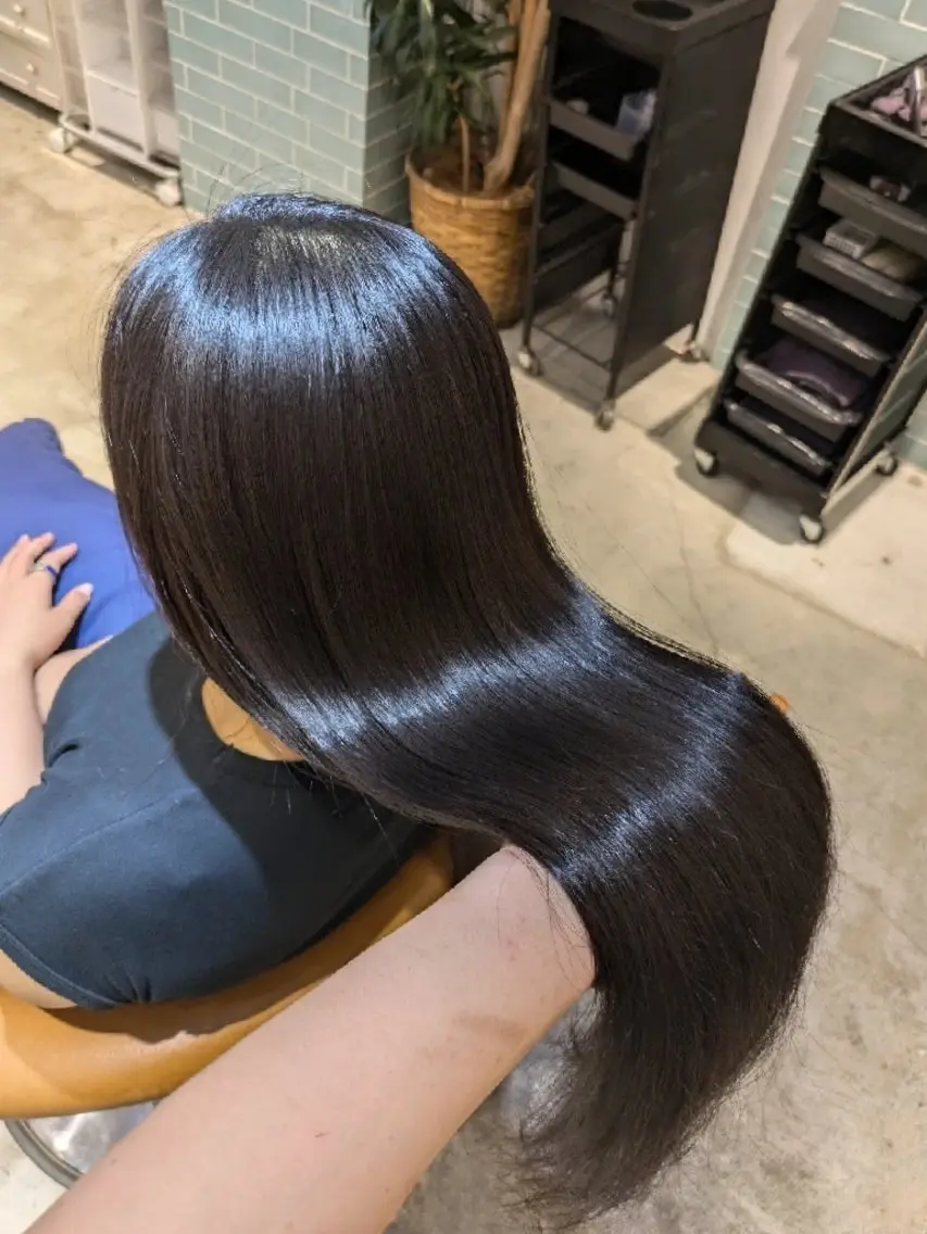 ロング カット ヘアカラー 縮毛矯正 トリートメント 縮毛矯正/レイヤー 💎やまもとちひろのヘアスタイル