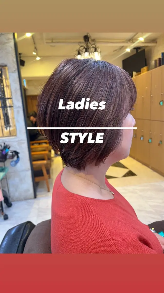 ショート カラー カット ヘアカラー トリートメント 大人デザイン 🍃MORIKA🍃のヘアスタイル