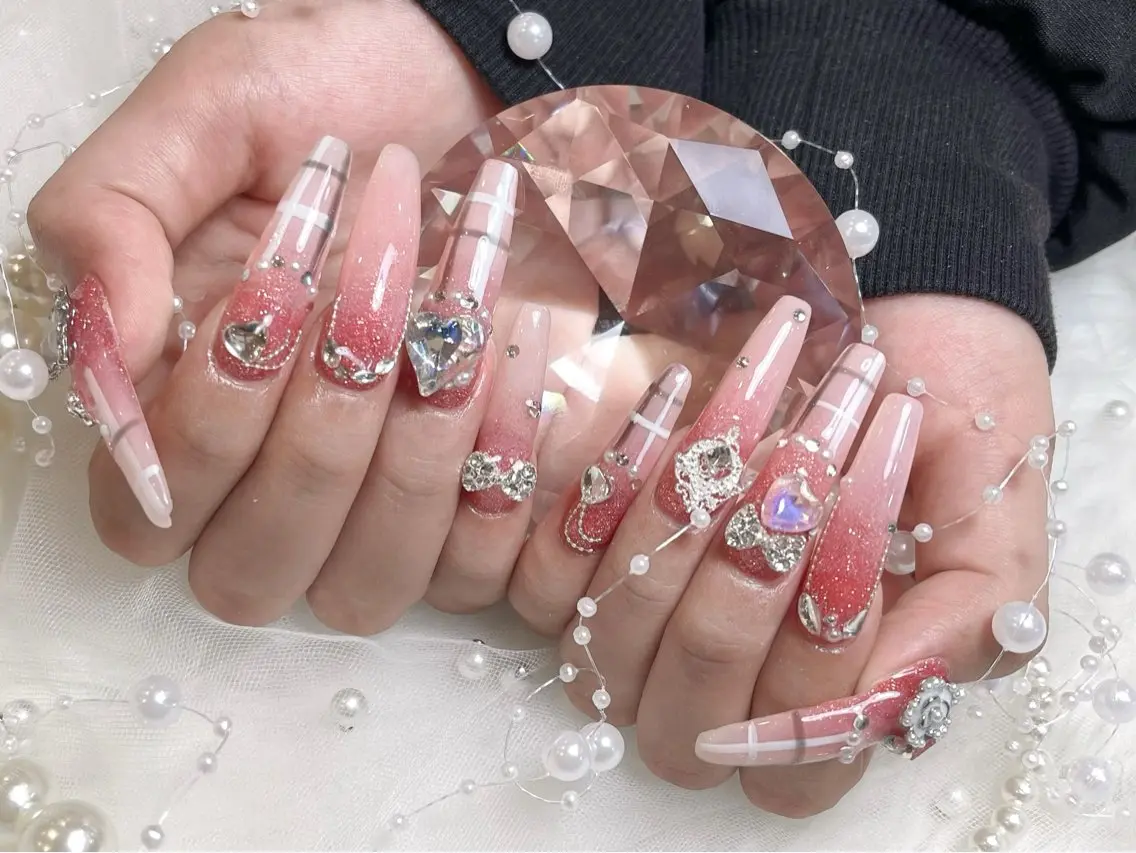 ネイル ハンドネイル Chiin Nailのネイルデザイン