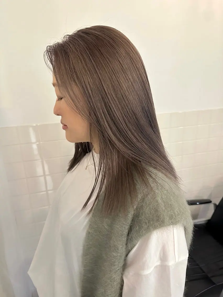 ミディアム カラー ヘアカラー 大木 紗也香のヘアスタイル
