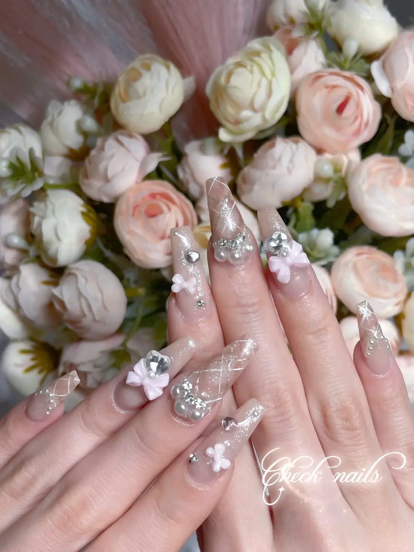 ネイル アートネイル ハンドネイル VIREA Nail Salonのネイルデザイン