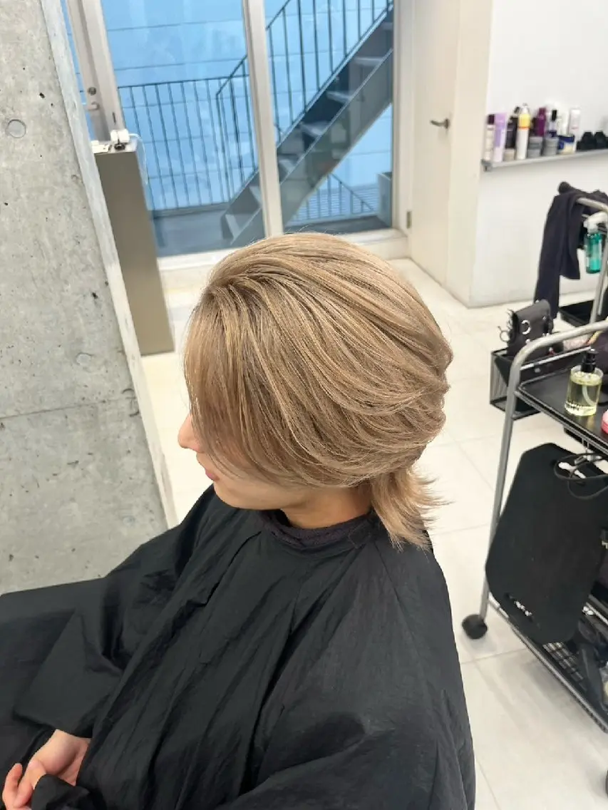 カラー メンズ 地雷系🎀ハイトーン 💙荒川結星のヘアスタイル