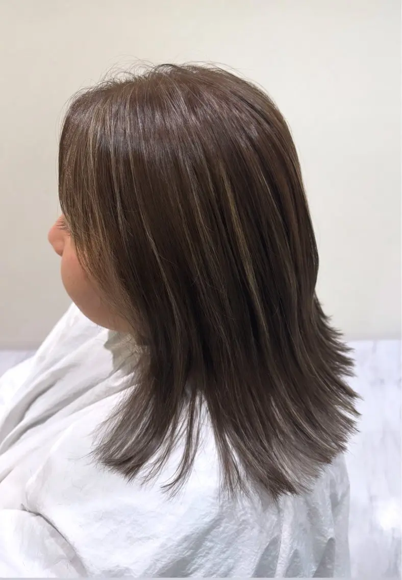 ミディアム ハイライト カット ヘアカラー トリートメント 丹野 圭太のヘアスタイル