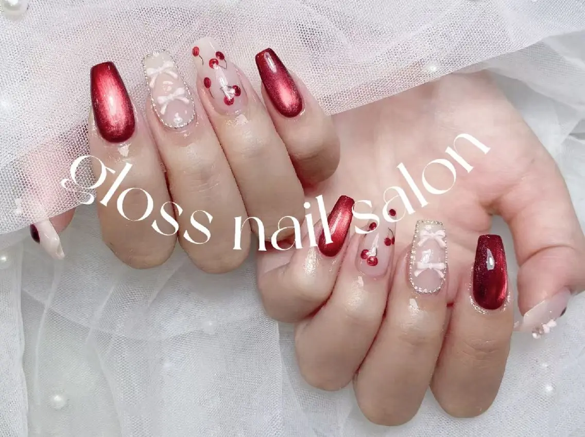 ネイル アヤカ☘️Gloss nailのネイルデザイン