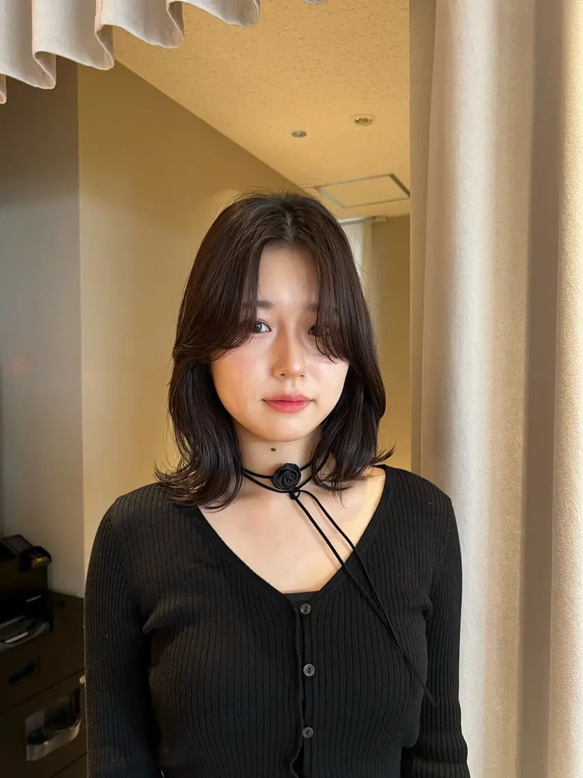 カラー 岡本 琉唯のヘアスタイル