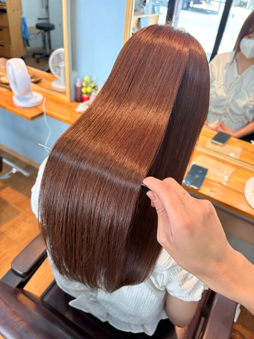 ロング カラー ヘアカラー トリートメント 髙木 優人のヘアスタイル