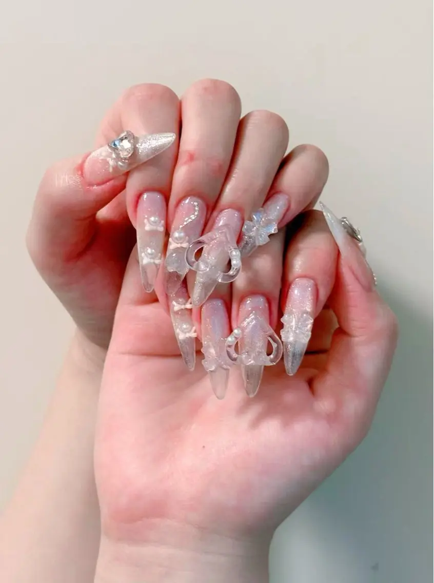 ネイル ガーリー ハート リボン ハンドネイル 小雨 Nail Studio・168のネイルデザイン