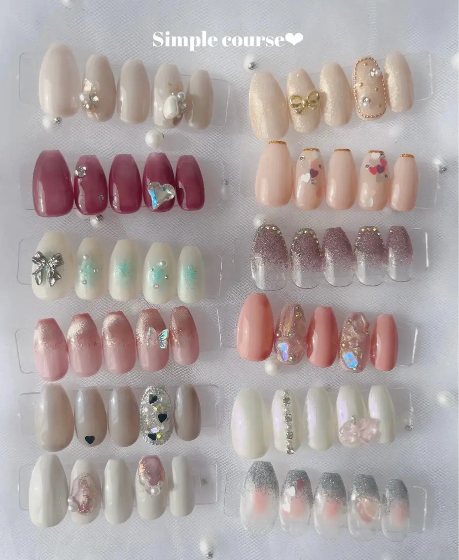 ネイル e’s nail Lumièreのネイルデザイン